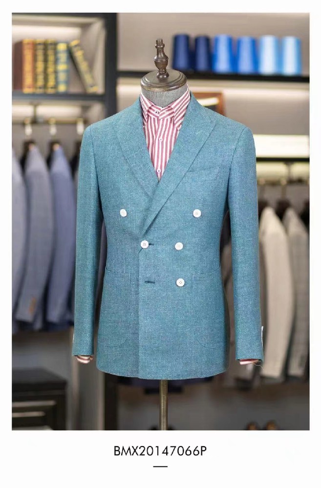 定制工作服的面料选择有哪些注意事项？
